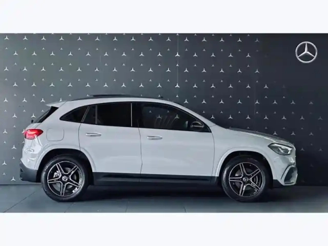 Mercedes Gla 250 e hybrid eq amg exclusive — photo 6