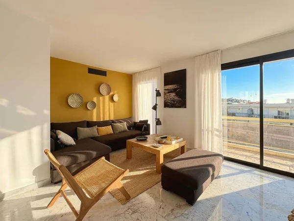 Appartement 3 pièces 97 m²