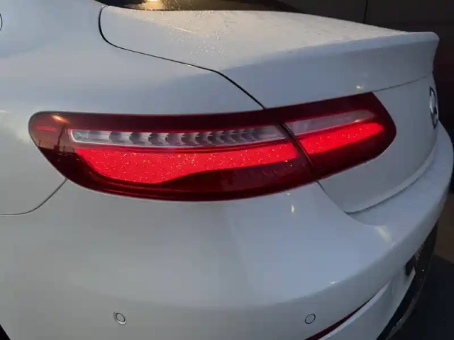 Mercedes Classe E coupé 220 d 9g-tronic — photo 11