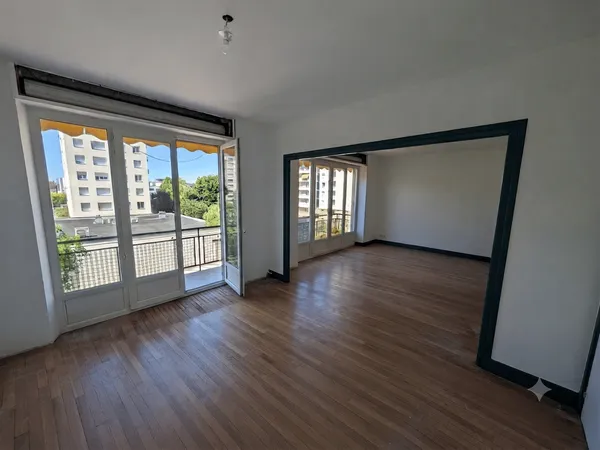 Appartement 7 pièces 175 m²