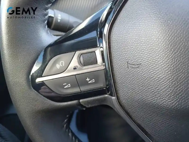 Peugeot 208 puretech 100 s&amp;s bvm6 — photo 35