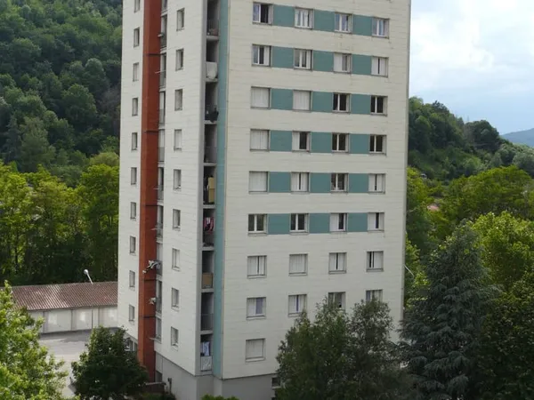 Appartement Saint Affrique 3 pièce(s) 57 m2
