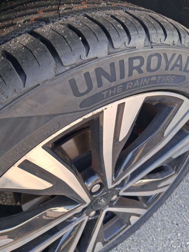 Ford Kuga 2.5 Duratec 180 ch FlexiFuel FHEV E85 Powershift — photo 26