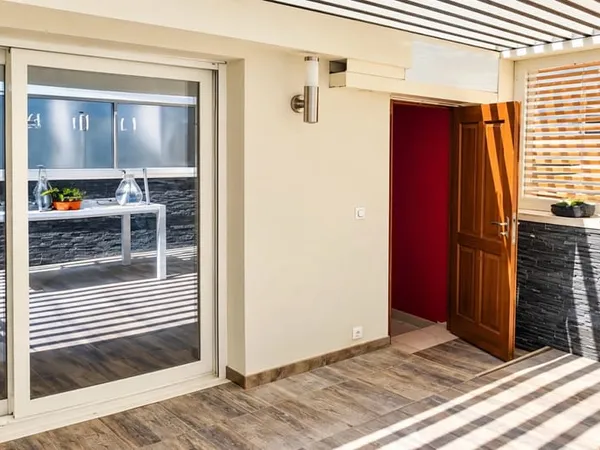 CANNES BANANE T3/T4 75 M2 ESPRIT VILLA ROOFTOP 25 M2 OUEST S