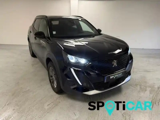 Peugeot 2008 e- 136ch style — photo 3