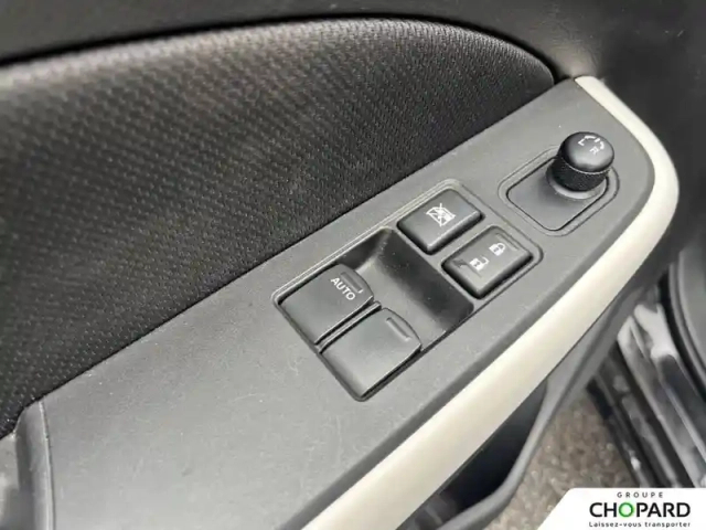 Suzuki Swift 1.2 dualjet hybrid — photo 39