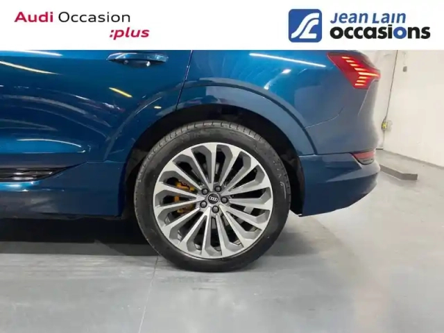Audi E-Tron 55 quattro 408 ch — photo 9