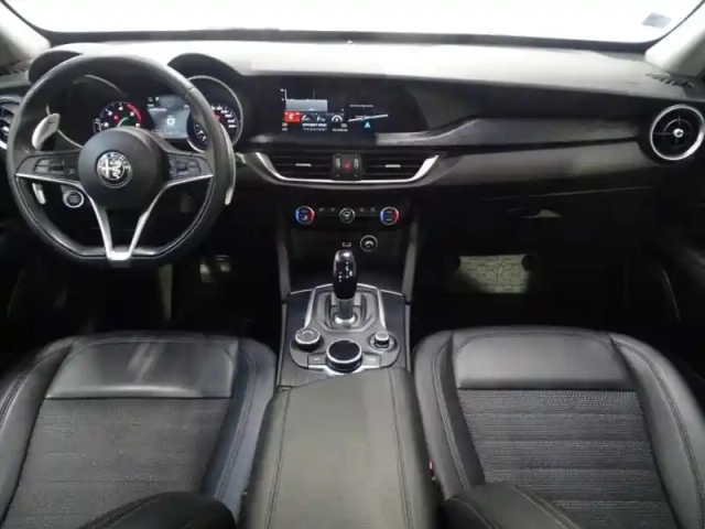 Alfa Romeo Stelvio 2.2 diesel 210ch executive q4 at8 my19 — photo 10
