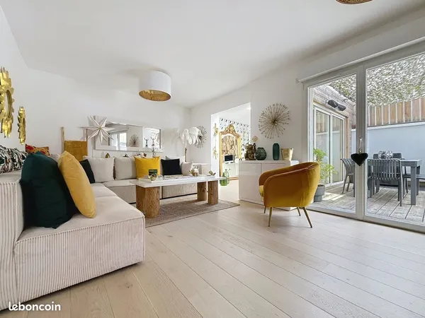 Maison t6 garage & terrasse