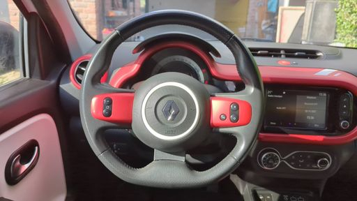Renault Twingo 0.9 TCe 95 - Le Coq Sportif – 2019 – 58351 km – Essence – Boîte Manuelle — photo 31