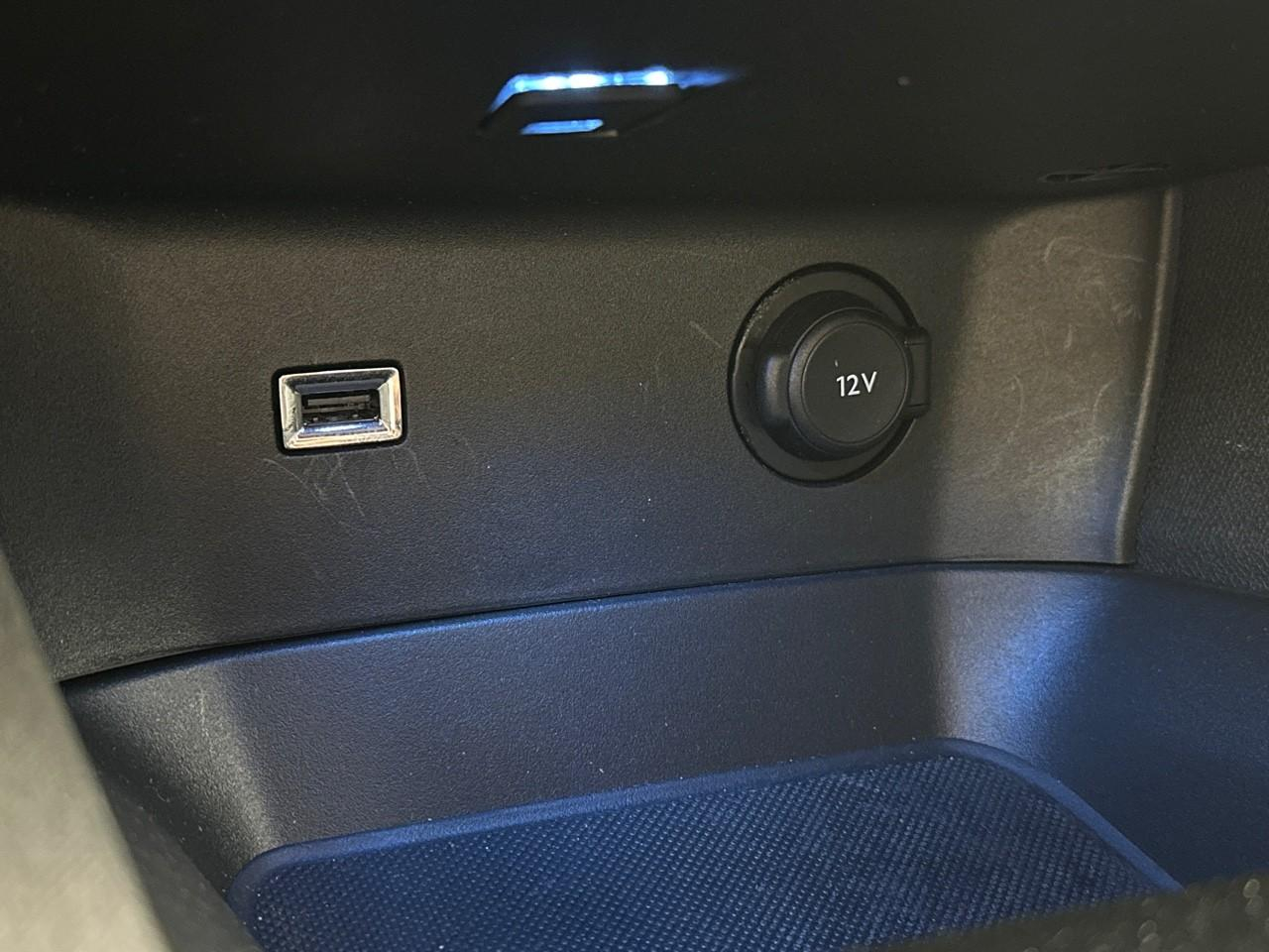 Peugeot 3008 puretech 130ch s&s bvm6 gt — photo 28