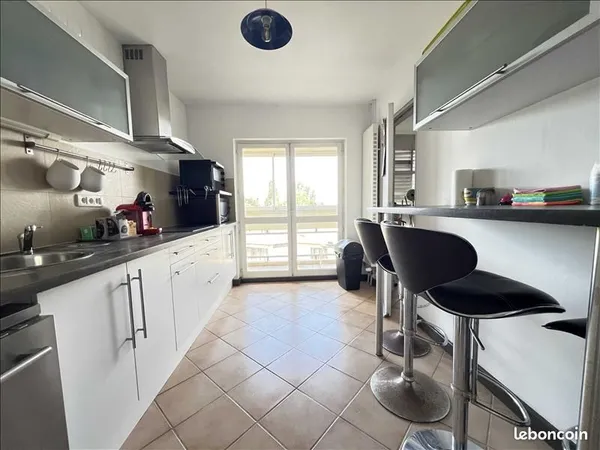 Colocation appartement 4 pièces - 77 m2