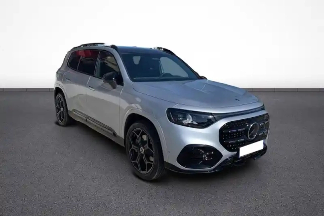 Mercedes Glb 250+ eq — photo 8