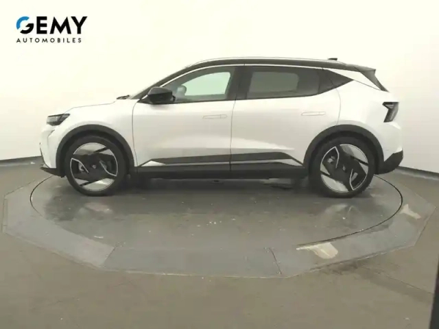 Renault Scenic e-tech electrique 220 ch grande autonomie — photo 19