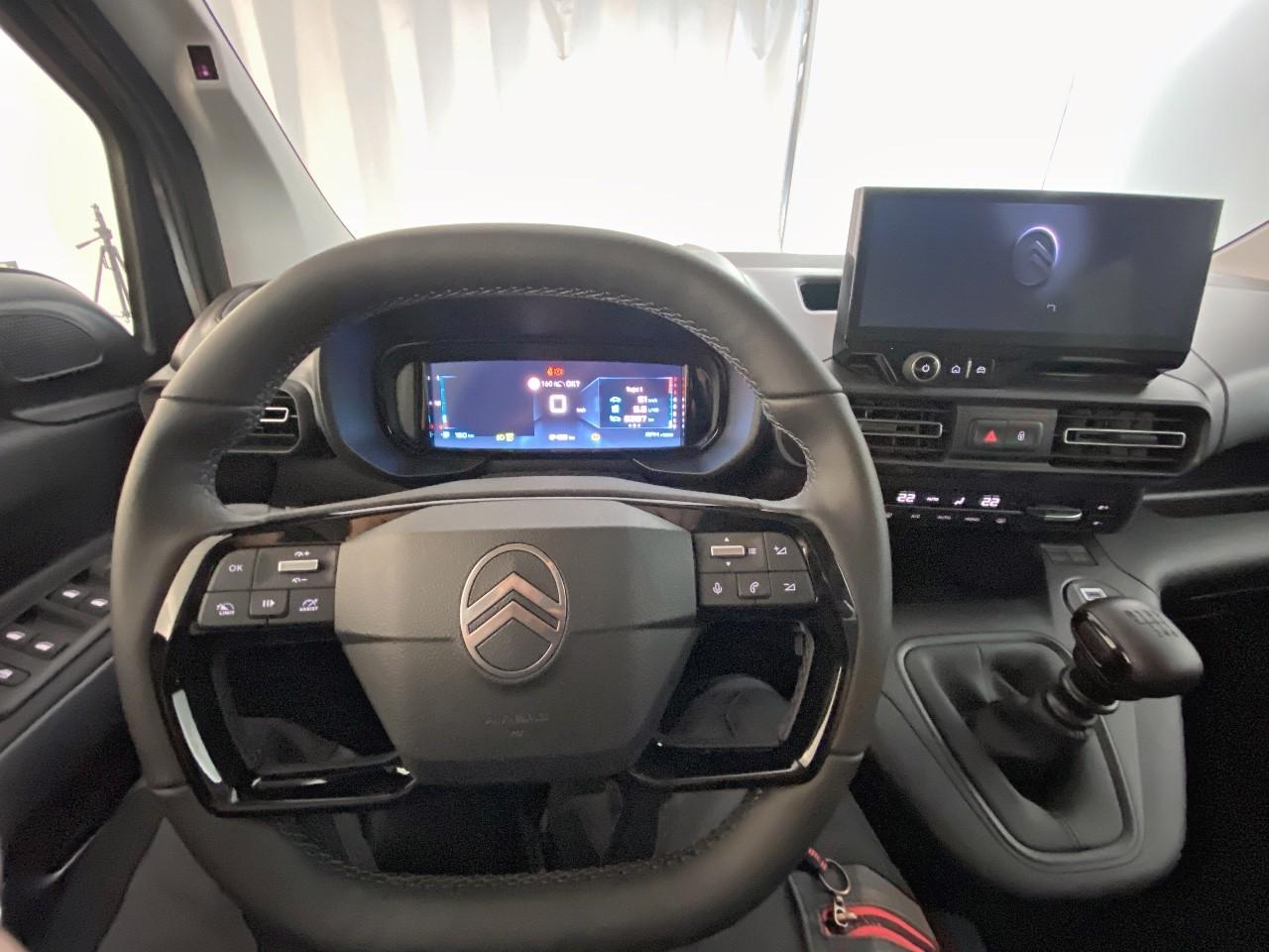 Citroën Berlingo diesel 100 ch m manuelle max — photo 12