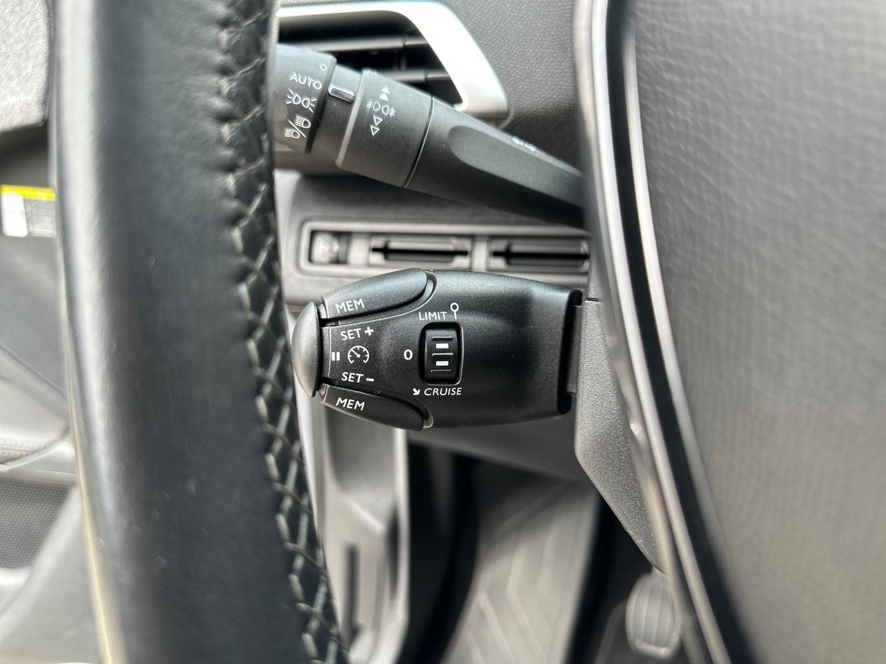 Peugeot 3008 1.2 puretech 130ch allure s&s — photo 47