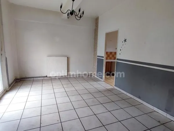 Maison à vendre 4 pièces NESLE (80)
