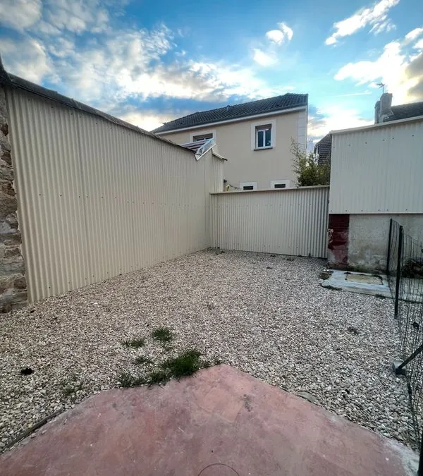 Photo 3