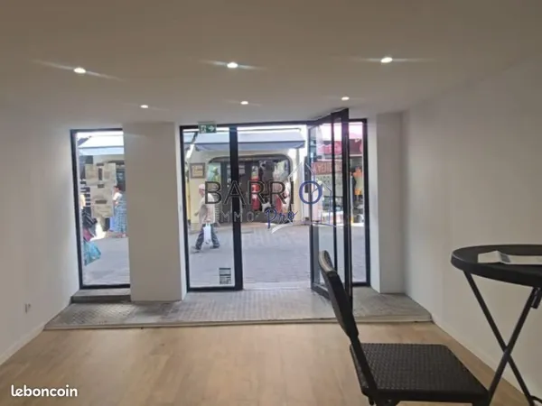 Local commercial 62 m²