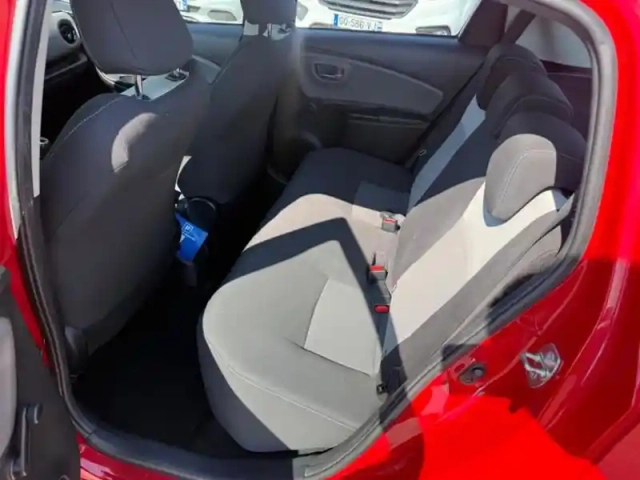Toyota Yaris 1.5 dual-vvt-ie 110 france — photo 15