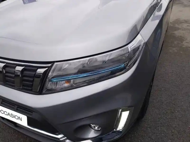 Suzuki Vitara 1.5 dualjet  hybrid auto — photo 52