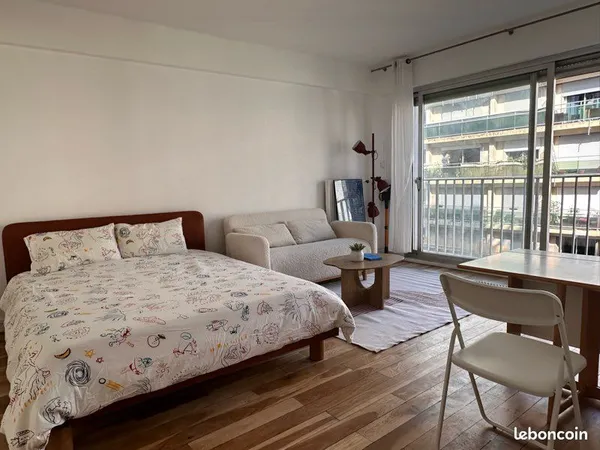 À louer - Studio meublé neuf de 33 m² - Paris 16e / Auteuil