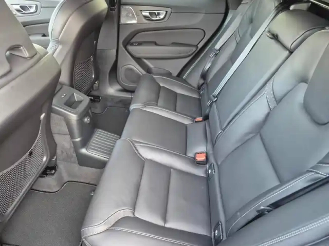 Volvo Xc60 t6 hybride rechargeable 335ch black edition geartronic 8 awd — photo 7