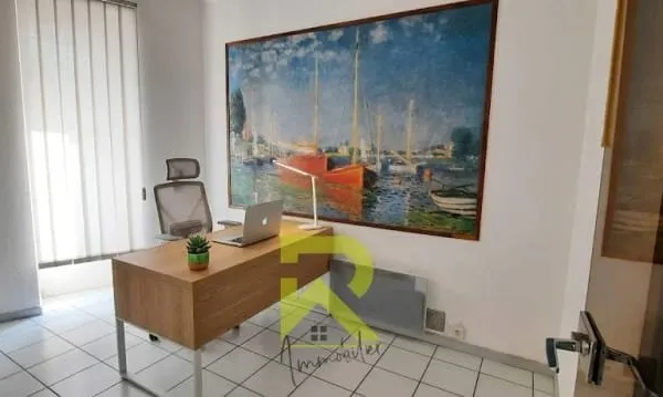 Local commercial 1 pièce 30 m²