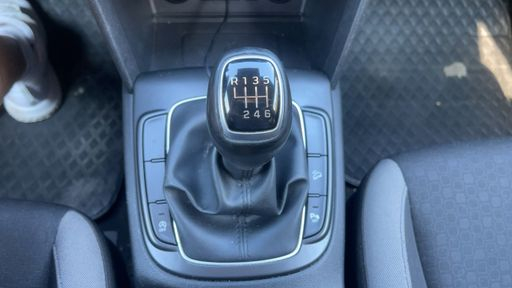 Hyundai Kona 1.0 T-GDi 120 - Edition #1 – 2018 – 97460 km – Essence – Boîte Manuelle — photo 9