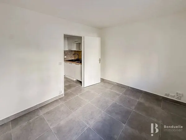Appartement 1 pièce 14 m²