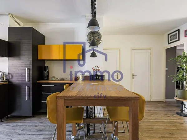 Appartement 4 pièces 90 m²
