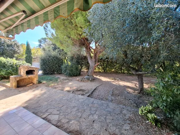 Maison 110 m2 commune de Sabran