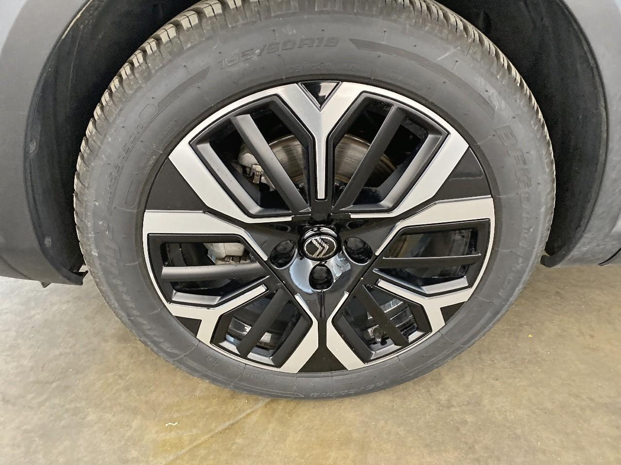 Citroën C4 hybride 136 e-dcs6 max — photo 11