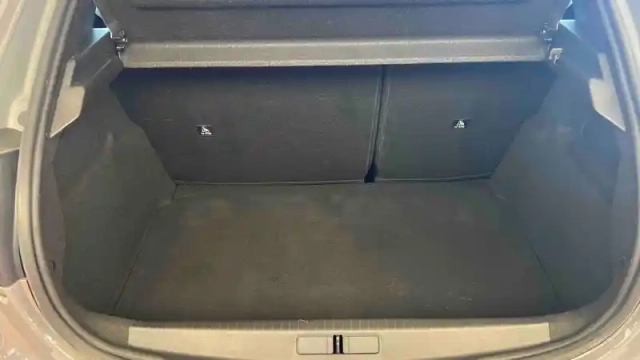 Peugeot 208 electrique 50 kwh 136ch — photo 5