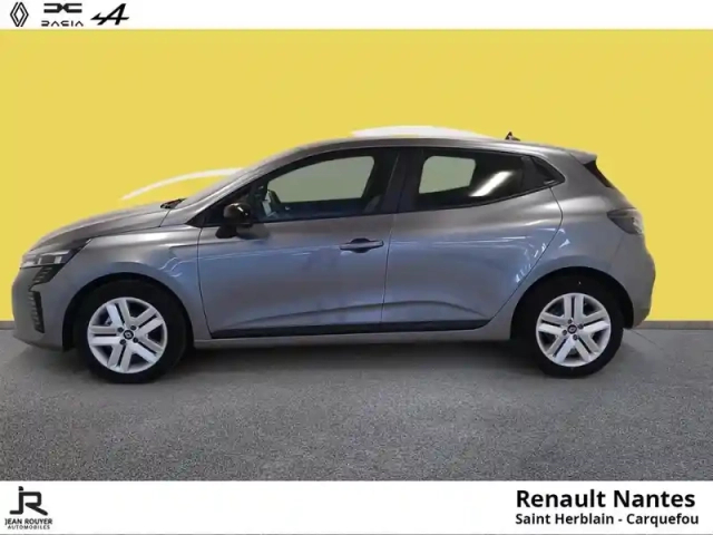Renault Clio 1.5 dci 100ch evolution — photo 23