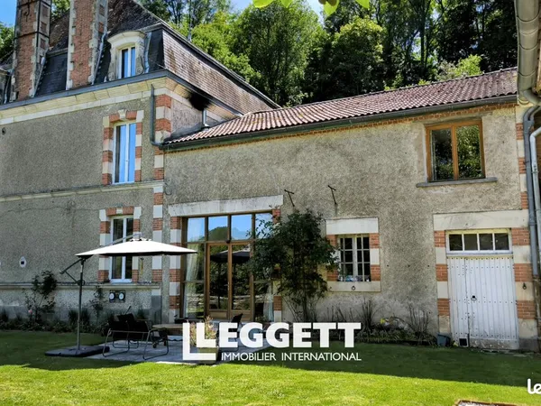 Moulin 10 pièces 307 m²