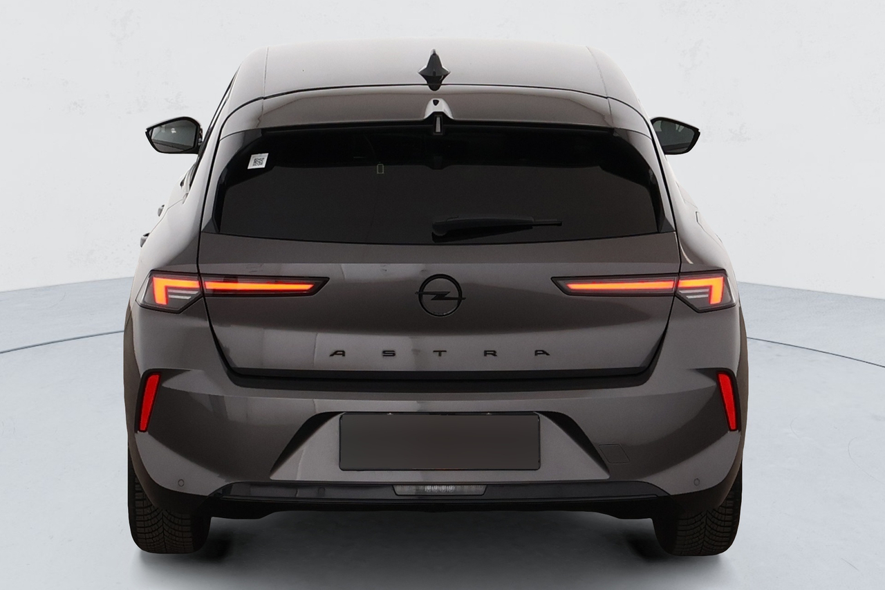 Opel Astra — photo 4