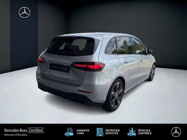 Mercedes Classe B 200 d progressive line — photo 24