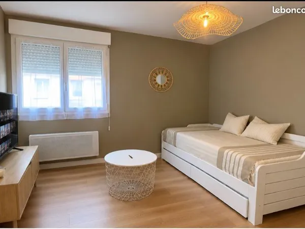 Studio 21 m2 tout équipé proche Kedge