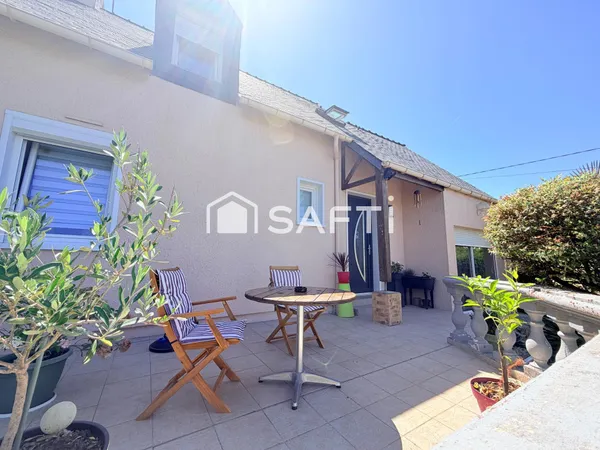 MAISON TRADITIONNELLE DE 77M2, 3 CHAMBRES SUR TERRAIN DE 1490 M2 A SAINT JEAN BREVELAY