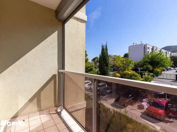 Appartement T4 de 65 m² à Marseille 13010, Rue du Docteur Girbal