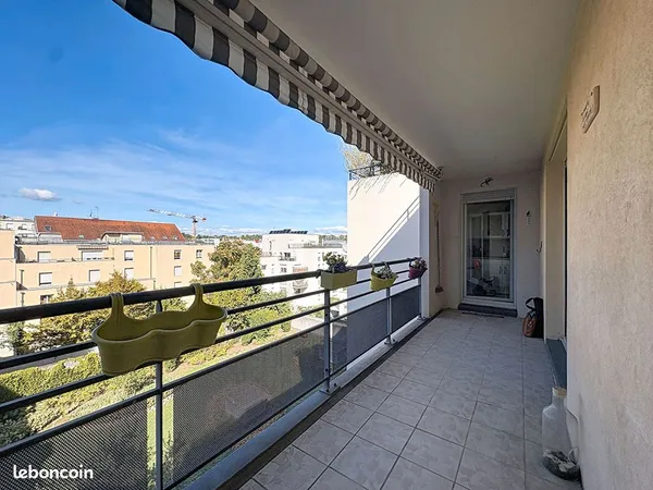 Appartement 5 pièces 107 m²