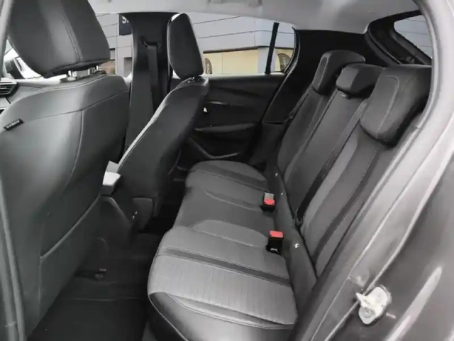 Peugeot 208 puretech 100 s&amp;s bvm6 allure — photo 23