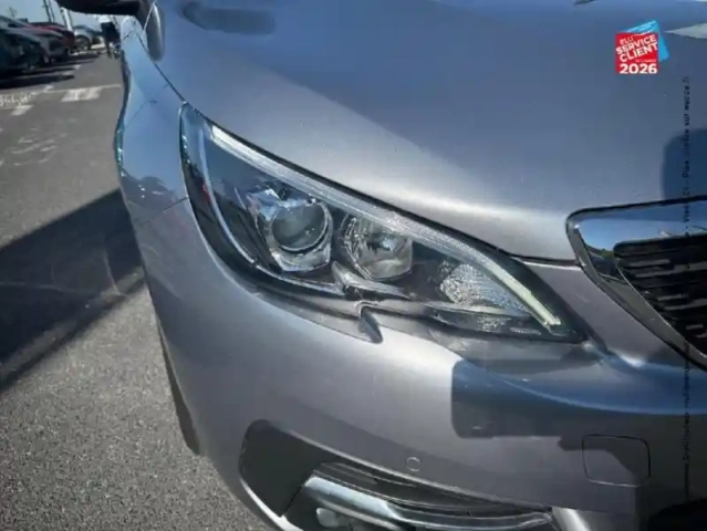 Peugeot 308 1.2 puretech 130ch e6.c s&amp;s allure eat8 — photo 13