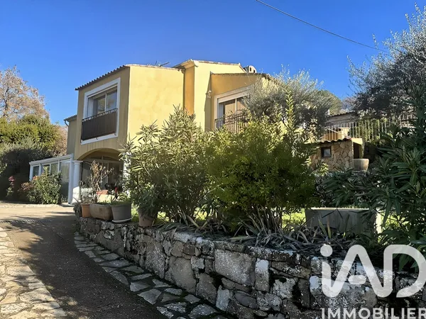 Maison 6 pièces 147 m²