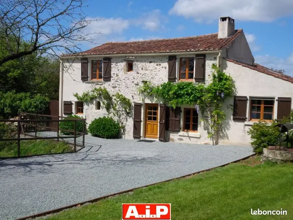 Maison 1 pièce 140 m²