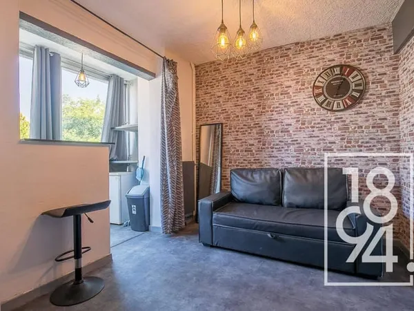 Studio 1 pièce 16 m²