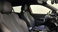 Peugeot 2008 1.5 BlueHDi 130ch S&S GT EAT8 125g — photo 15