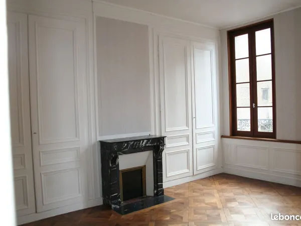 Immeuble 10 pièces 180 m²