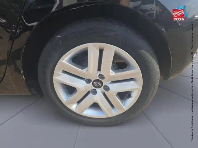 Renault Clio 1.0 tce 90ch evolution — photo 10